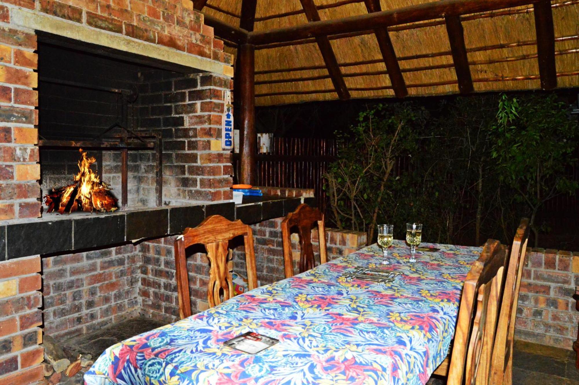 Bona Ngwenya Lodge & Safaris Марлот Парк Екстериор снимка