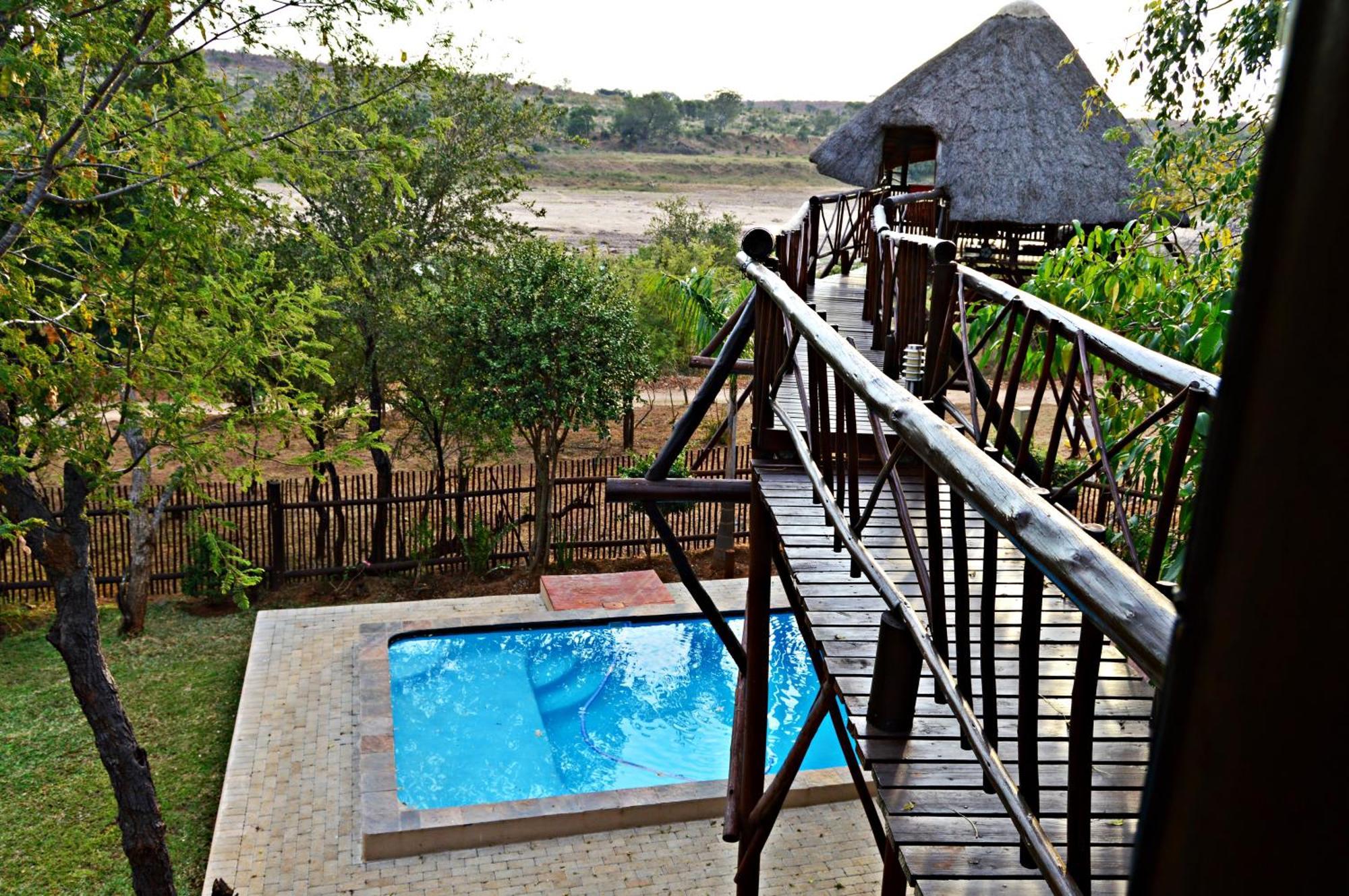 Bona Ngwenya Lodge & Safaris Марлот Парк Екстериор снимка