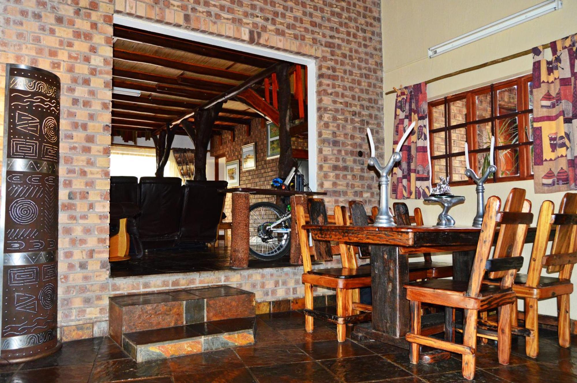 Bona Ngwenya Lodge & Safaris Марлот Парк Екстериор снимка